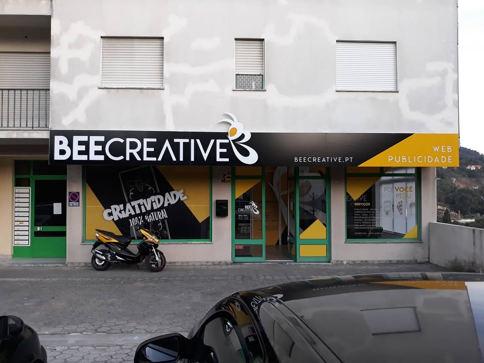 Agora a nossa imagem está mais completa :) que tal? BEE CREATIVE
