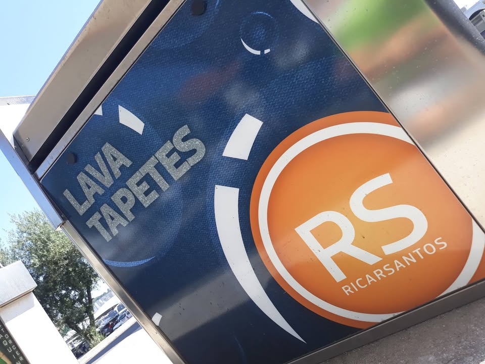 Removemos os velhos e aplicamos os novos! :D Renovamos a imagem do Centro de lavagem RS em