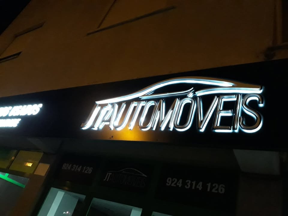 Elaboração de 2 reclamos luminosos . JT AUTOMÓVEIS – Seia. Para estas e mais ofertas consu