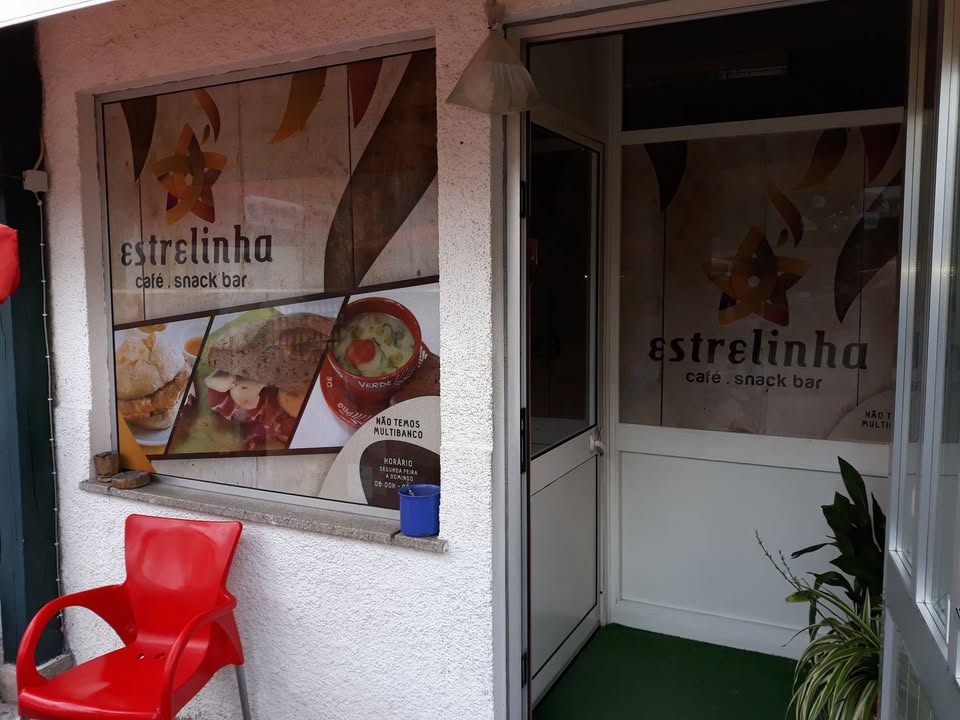 Mais um espaço decorado. Café-Snack Bar Estrelinha – Sabugueiro.