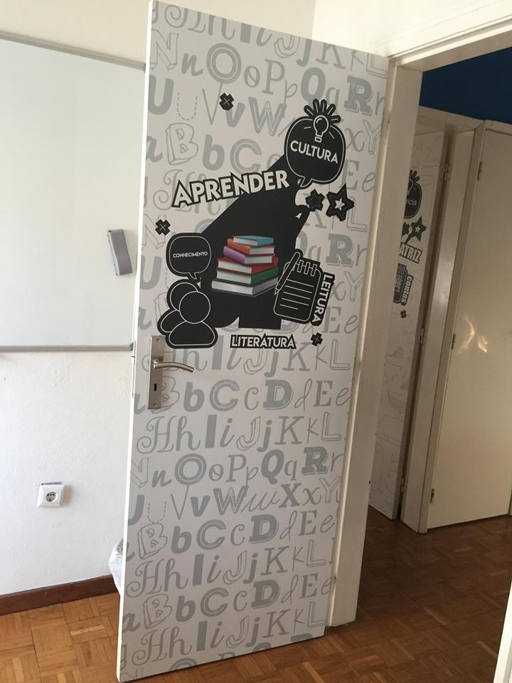 Decoração de interiores (portas) – MENTE FLUORESCENTE – SEIA