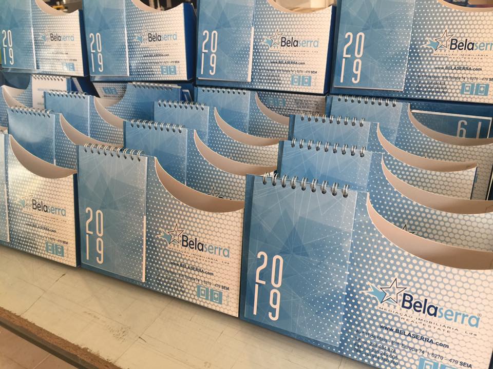 Desenvolvimento de calendários porta canetas. Modelo exclusivo para o nosso cliente Belase