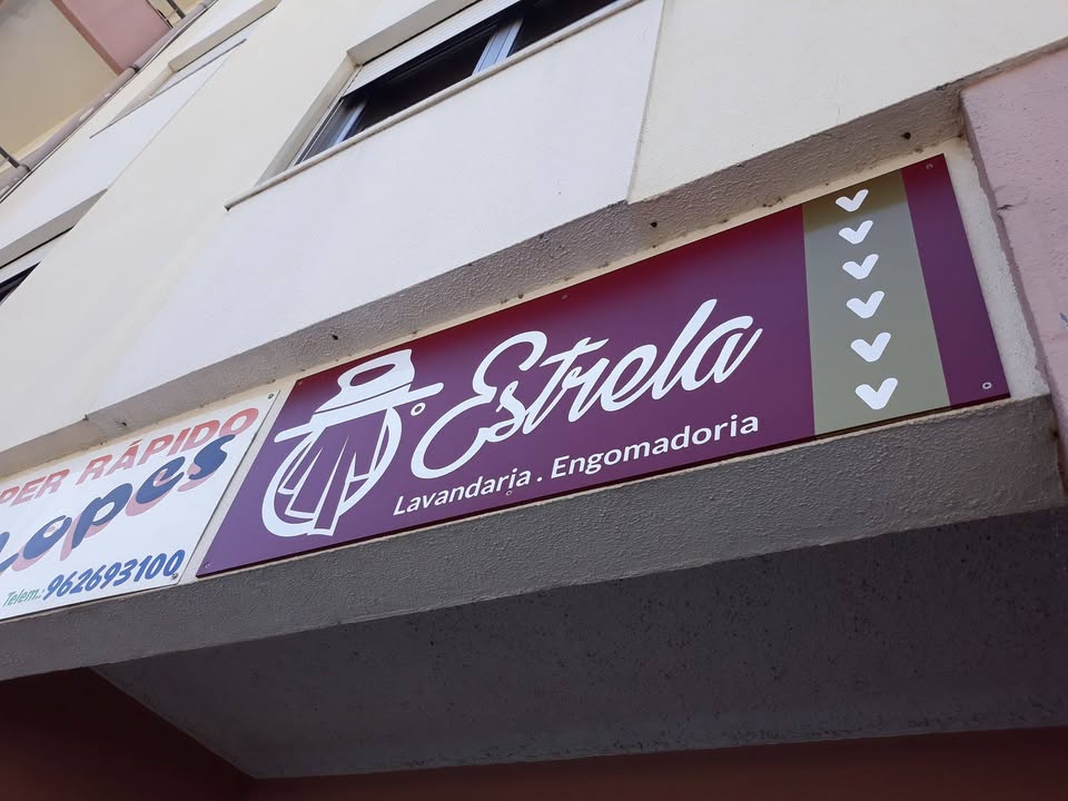 Decoração integral de espaço LAVANDARIA e ENGOMADORIA ESTRELA – SEIA.