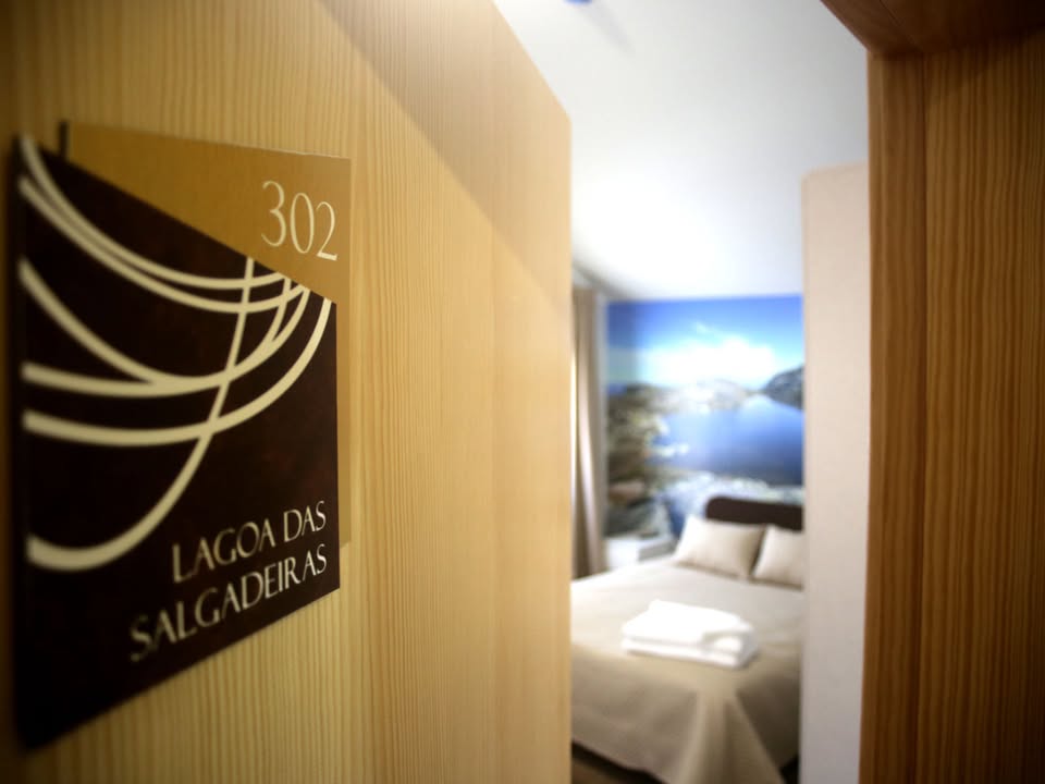 Uma homenagem às lagoas/barragens da Serra da Estrela. Decoração de interiores, reclamo lu
