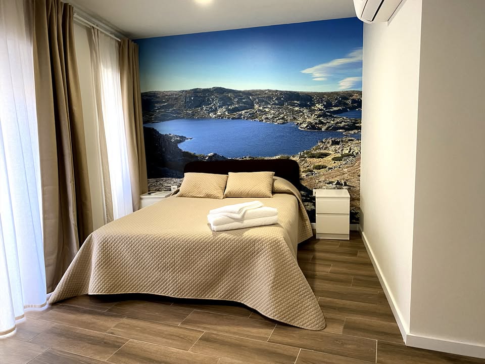 Uma homenagem às lagoas/barragens da Serra da Estrela. Decoração de interiores, reclamo lu