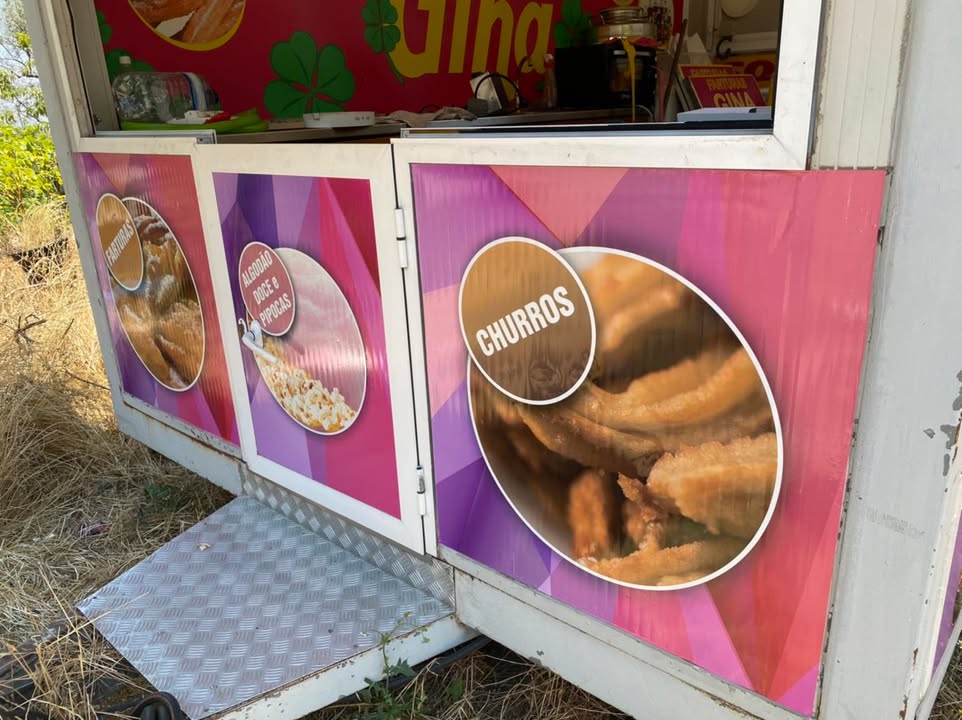 Decoração de roulote para o cliente FARTURAS GINA.