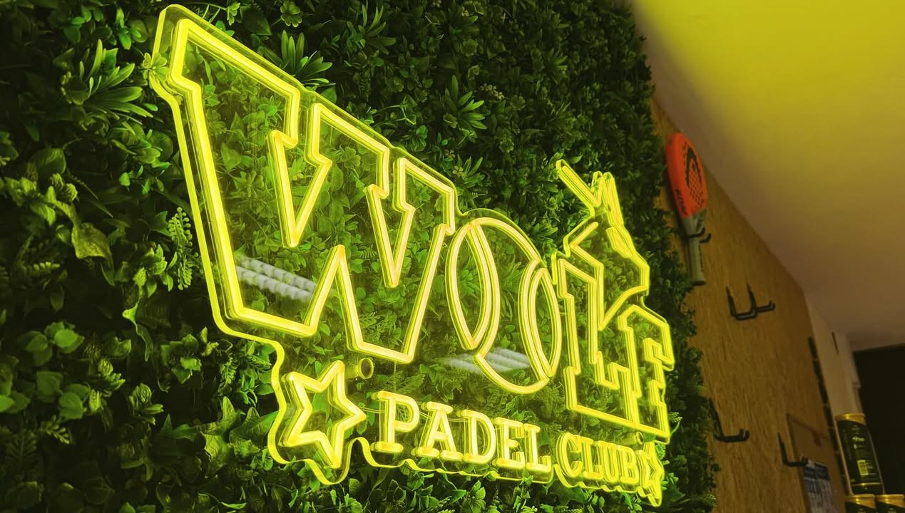 Wolf Padel Club escolheu a Beecreative para lançamento da sua presença no mercado. Desenvo