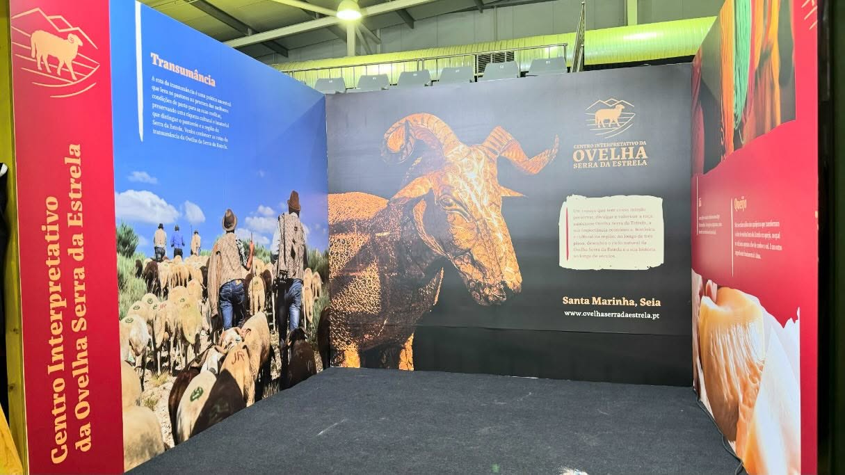 Decoração integral do Stand da CIOSE – Centro Interpretativo da Ovelha Serrada Estrela no